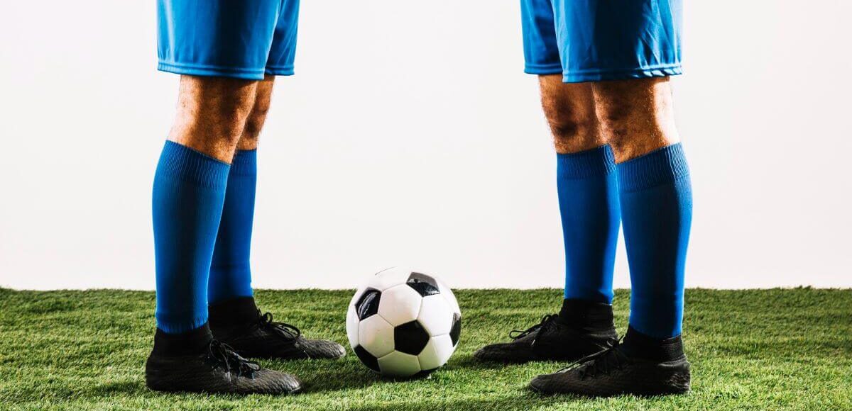 futbolistas del universitario vs sporting cristal