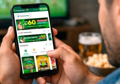 Hombre conoce a Olimpo.bet, una plataforma de apuesta legal