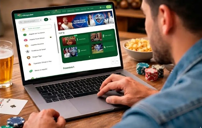 Usuario en laptop para jugar casino online legal en Olimpo.bet