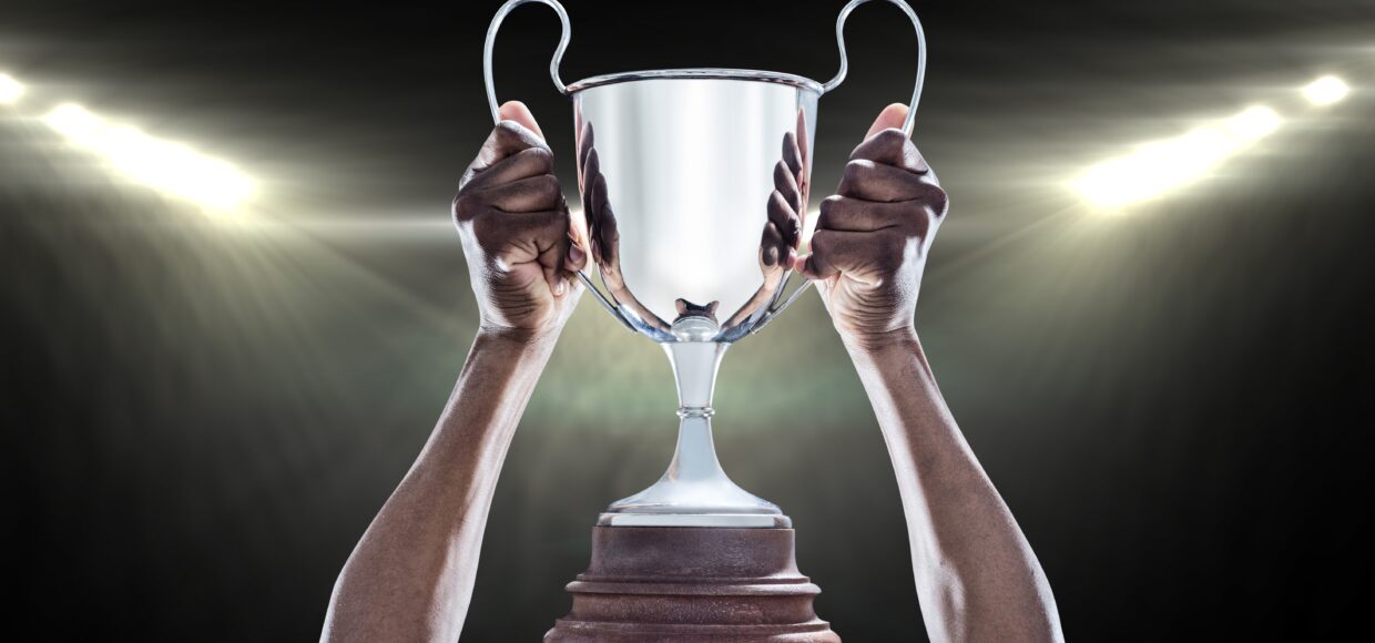 Imagen de campeon levantando la copa libertadores