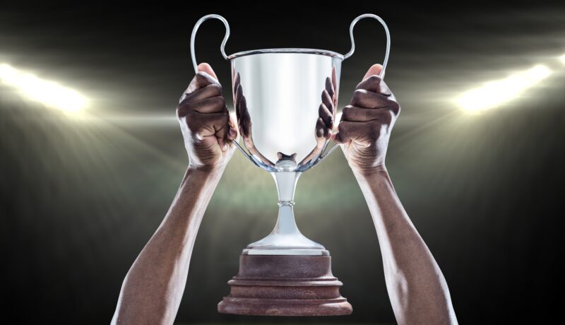 Imagen de campeon levantando la copa libertadores